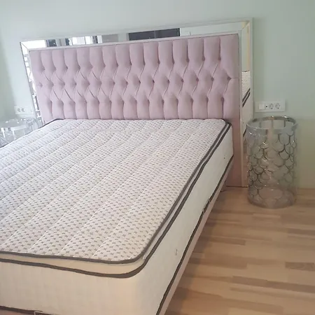 Ξενοδοχείο Primero 4*