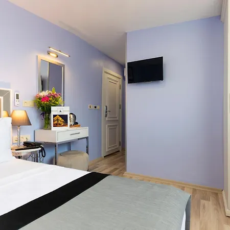 Otel Primero 4*